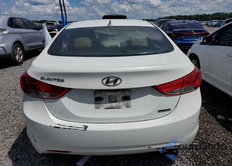 2012 Hyundai Elantra Gls z USA, uszkodzony, nr VIN 5NPDH4AE4CH112304